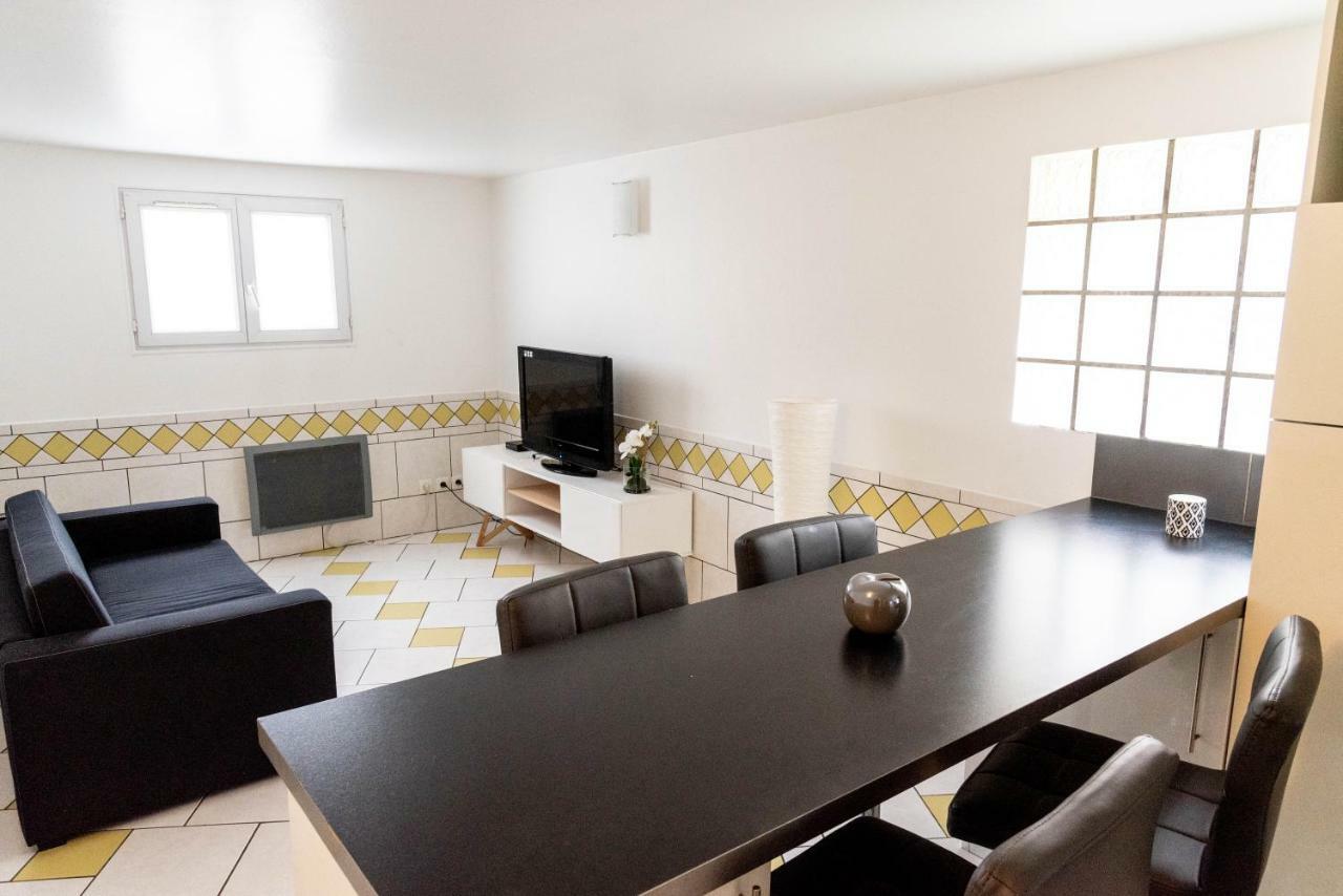2 Pieces Moderne Clichy-sous-Bois